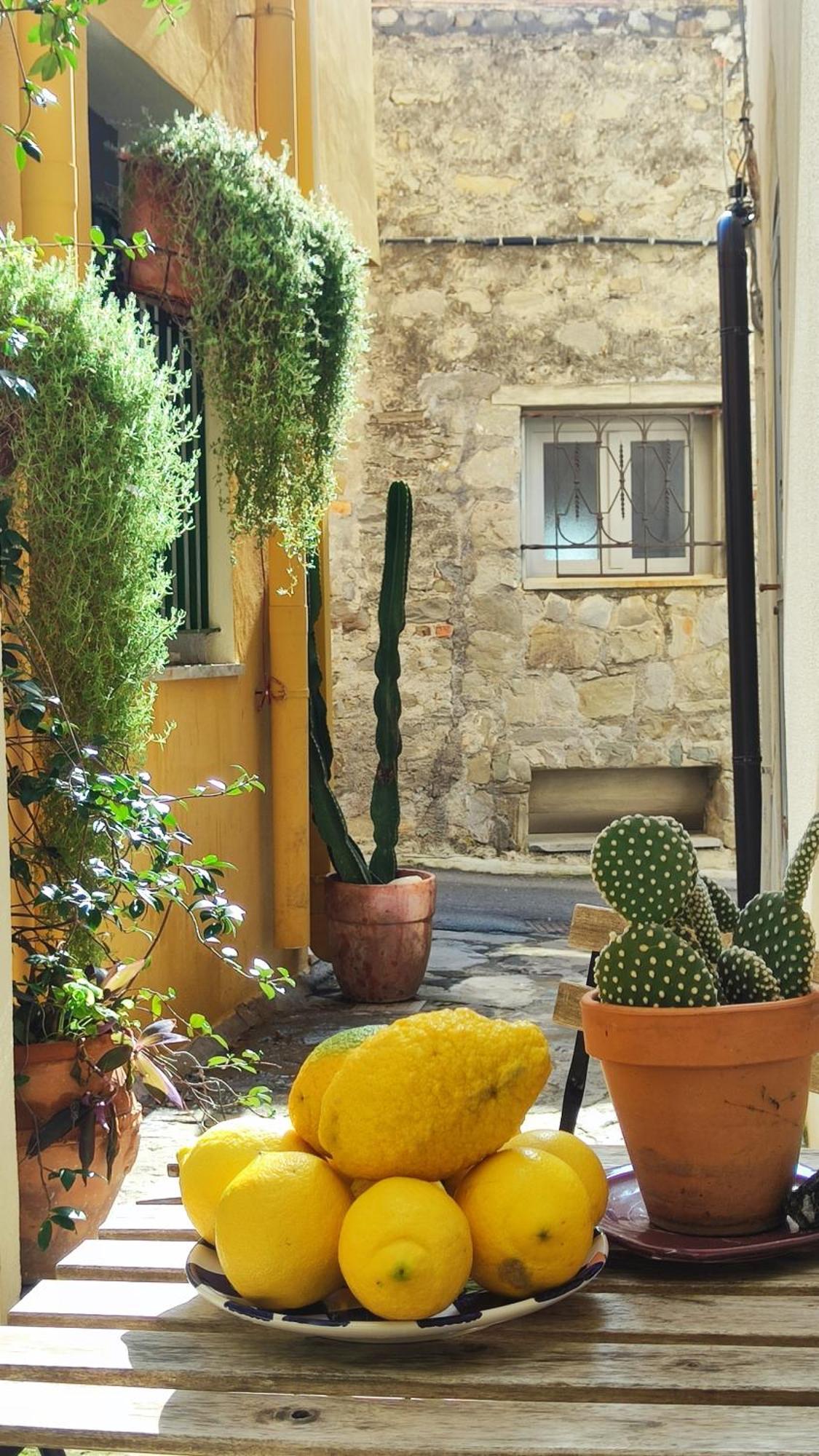 Casa Don Michele Apartment Letojanni Exterior foto